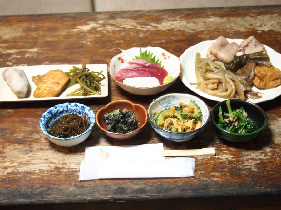 奄美大島,名瀬,郷土料理かずみ様,郷土料理