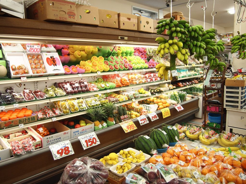 奄美大島,名瀬,＠やっちゃば,スーパー,地場のモノが買える,果物