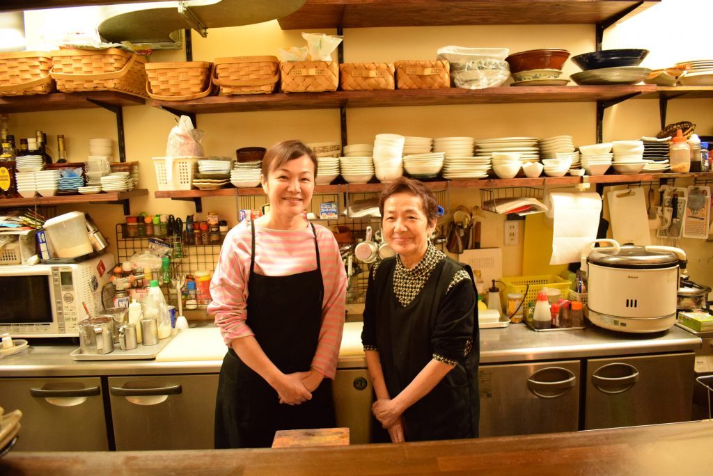 奄美大島,名瀬,ちきちきばんばん,べっびんママがいるお店,お好み焼,2世代ママ